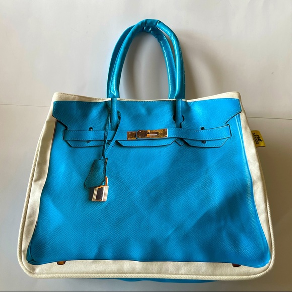 Banane Taipei Handbags - Banane Taipei 3D Print Canvas Tote Blue/White